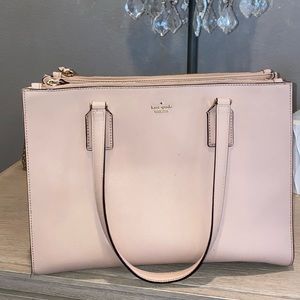 Kate spade totes , light dirty pink , good purse for  Laptop or a tablet